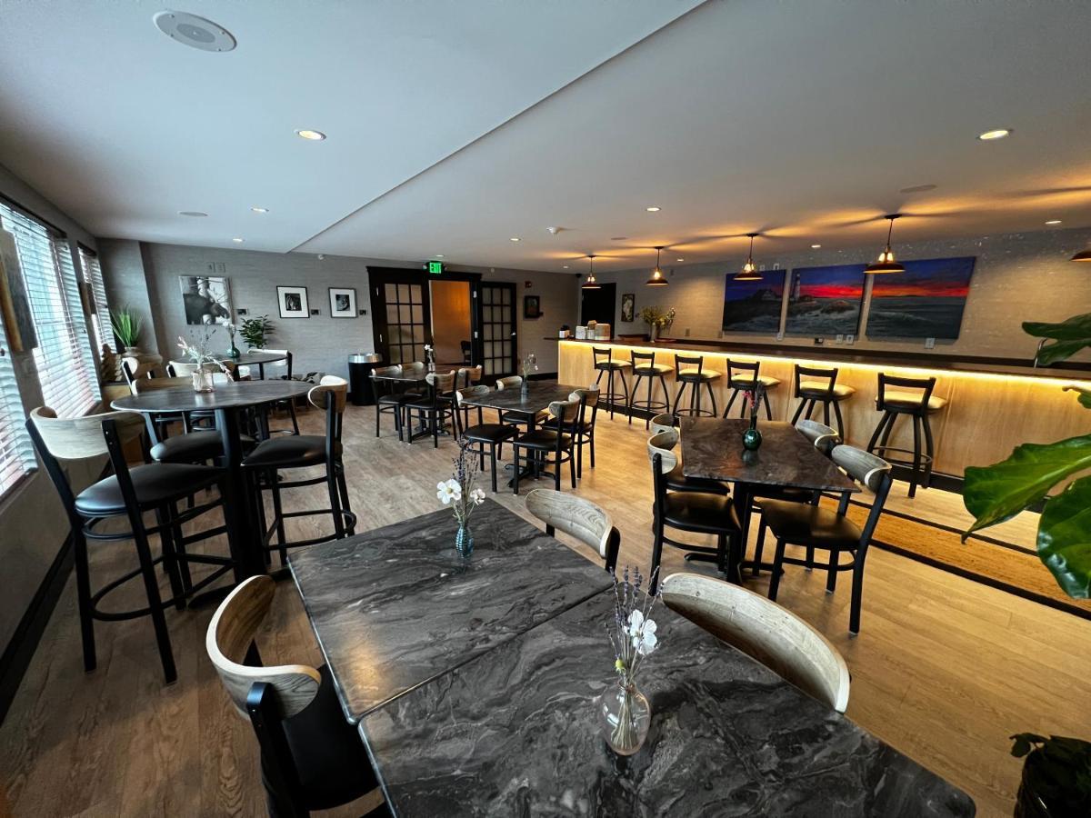 Hotel Maine Evergreen Hotel, Ascend Collection