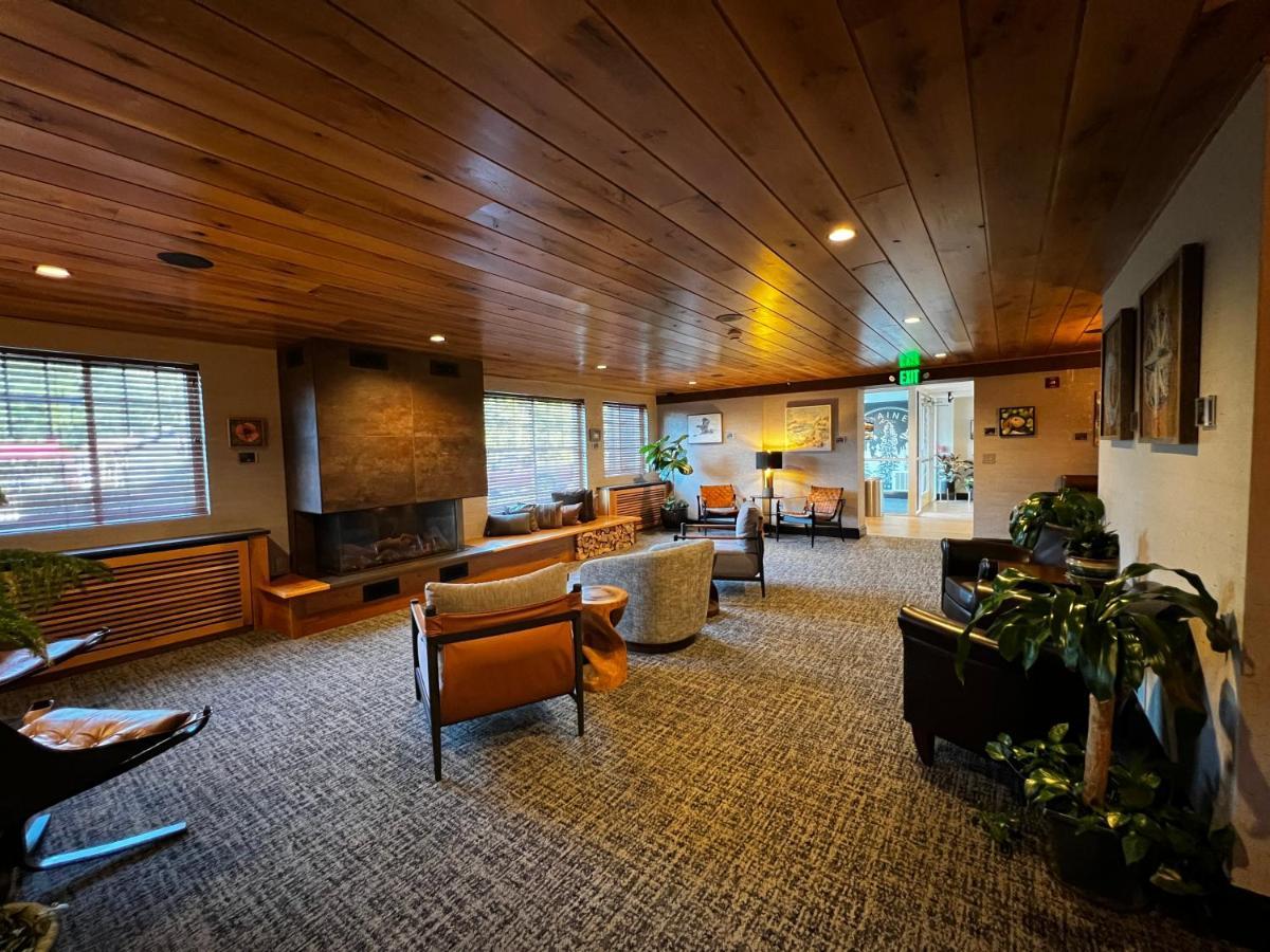 Maine Evergreen Hotel, Ascend Collection Augusta
